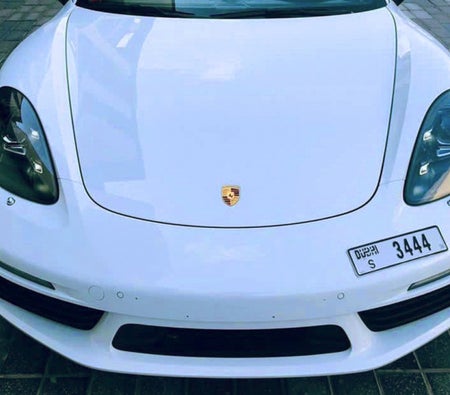 Rent Porsche 718 Boxster S 2017 in Dubai